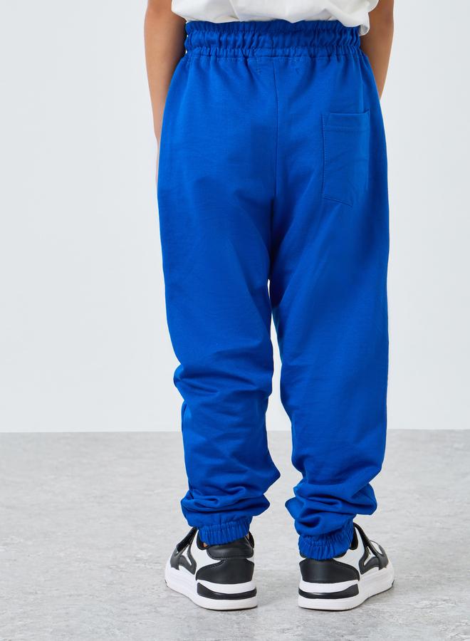 ستايلي جوغر بحواف مكبلة وطبعة كتابة - Image 4